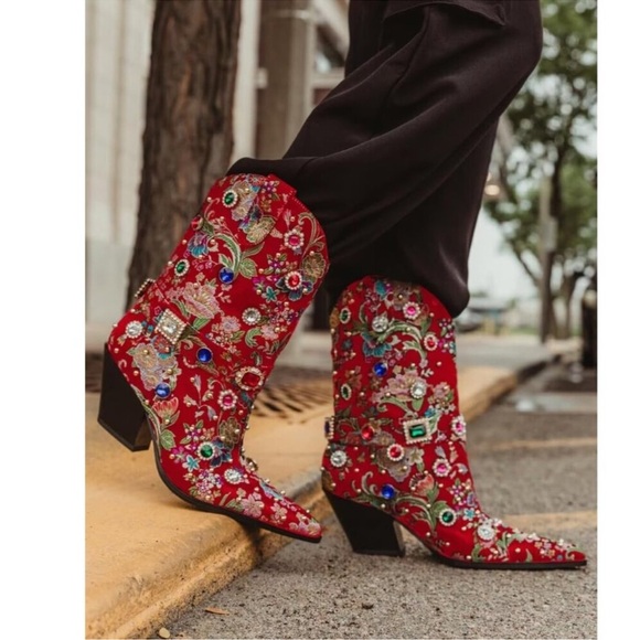 Red Flower Embroidered Rhinestone Mid Calf Pointed Toe Chunky Heel Cowgirl - Picture 5 of 7